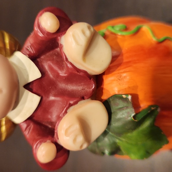 Vintage KIRK Thanksgiving Harvest Cheeks Angel Pilgrim figurine, Cornucopia - Picture 11 of 15